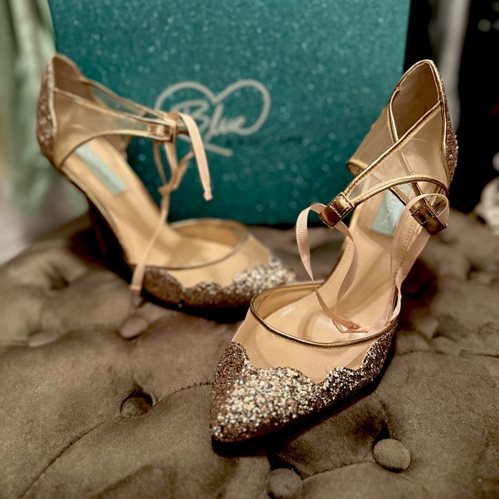 Blue by Betsey Johnson, SB-Stela Champagne Heels